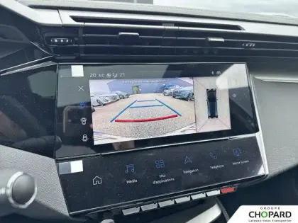 Photo 14 Peugeot 308  Electrique 55 kWh 156ch