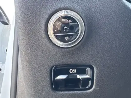 Photo 19 Mercedes GLC  300 e  Hybrid EQ 4MATIC AM