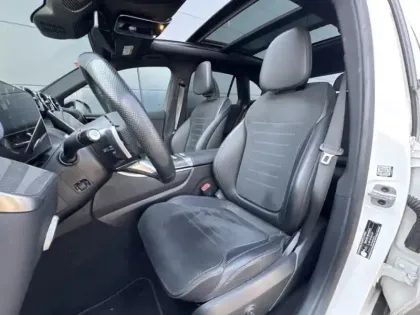 Photo 18 Mercedes GLC  300 e  Hybrid EQ 4MATIC AM