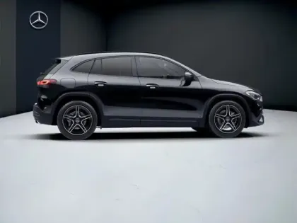Photo 27 Mercedes GLA 250 e AMG Line