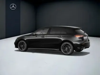 Photo 12 Mercedes Classe A 200 d AMG Line