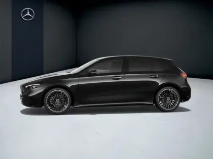 Photo 15 Mercedes Classe A 200 d AMG Line