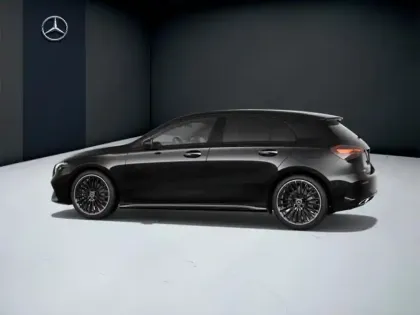 Photo 13 Mercedes Classe A 200 d AMG Line