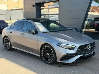 Photo 6 Mercedes Classe A A 200 d Berline AMG Line