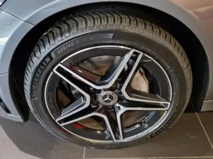 Photo 27 Mercedes Classe C C 220 d 4MATIC AMG LINE