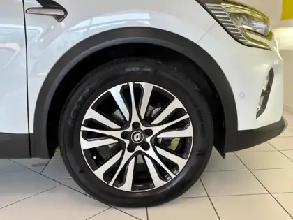 Photo 8 Renault Captur Initiale Paris