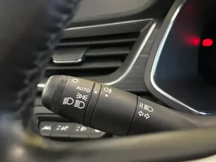Photo 11 Renault Captur Initiale Paris