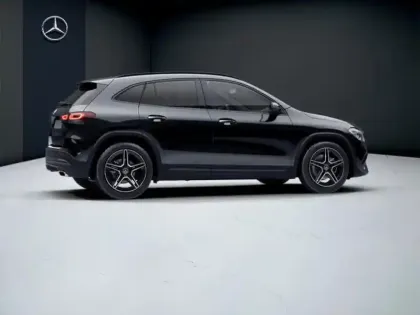 Photo 19 Mercedes GLA  200 d AMG Line
