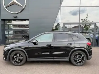 Photo 21 Mercedes GLA  200 d AMG Line