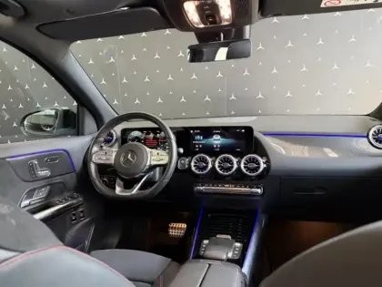 Photo 30 Mercedes GLA 250 e AMG Line