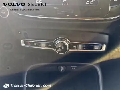 Photo 12 Volvo XC40  D4 AWD AdBlue 190 ch Geartronic 8 First Edition