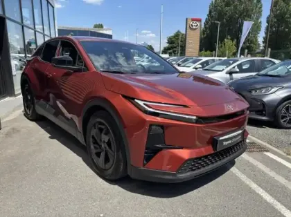 Photo 5 Toyota C-HR + 224ch 77kWh Design Grande Autonomie