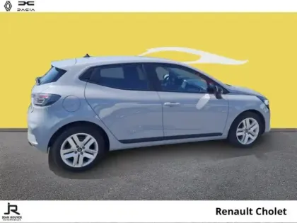 Photo 12 Renault Clio  1.5 dCi 100ch Evolution - 25