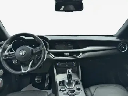 Photo 7 Alfa Romeo Stelvio  2.2 Diesel 160ch Veloce AT8