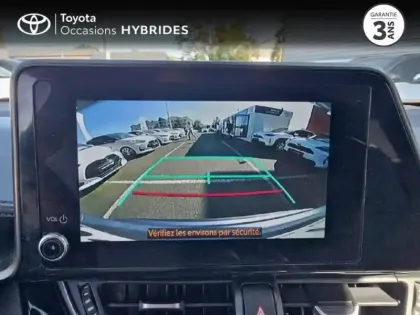 Photo 8 Toyota C-HR  2.0 Hybride 184ch Design Ultimate E-CVT