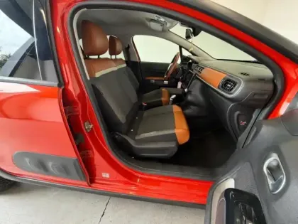 Photo 14 Citroën C3  PureTech 110ch Shine S&S