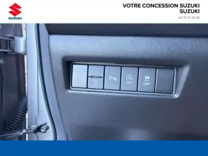 Photo 10 Suzuki Swift  1.2 Dualjet Hybrid 83ch Pack AllGrip