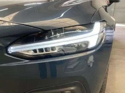 Photo 14 Volvo V90  B4 Adblue 197ch Inscription Luxe Geartronic MY22