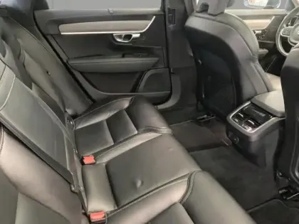 Photo 9 Volvo V90  B4 Adblue 197ch Inscription Luxe Geartronic MY22