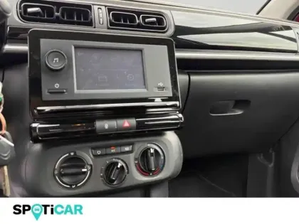 Photo 12 Citroën C3  1.2 PureTech 83ch S&S YOU!