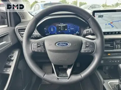 Photo 6 Ford Focus  1.0 Flexifuel mHEV 125ch Titanium X Business Powershift
