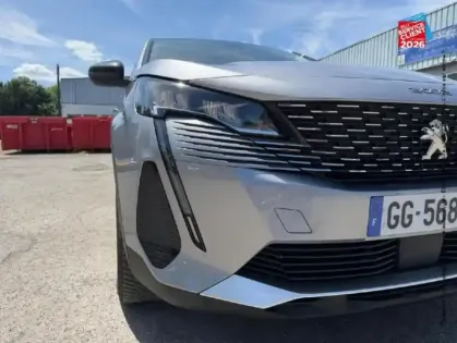 Photo 12 Peugeot 3008  HYBRID 225ch Allure e-EAT8