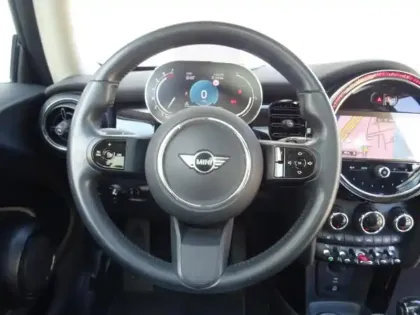 Photo 7 Mini Mini  Cooper 136ch Edition Premium Plus BVA7