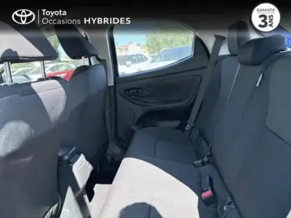 Photo 11 Toyota Yaris  116h Dynamic 5p MY22
