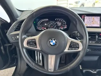 Photo 13 BMW Serie 1 Série 1 118dA 150ch M Sport