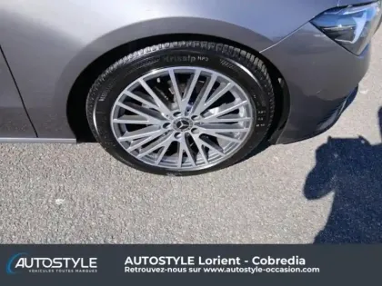 Photo 8 Mercedes CLA  Shooting Brake 180 d 116ch Business Line 8G-DCT