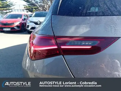 Photo 18 Mercedes CLA  Shooting Brake 180 d 116ch Business Line 8G-DCT