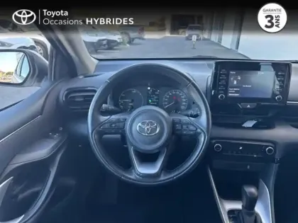 Photo 8 Toyota Yaris  116h Dynamic 5p MY22