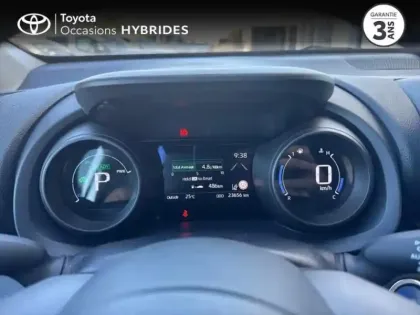 Photo 13 Toyota Yaris  Cross 116h Dynamic Business + Programme Beyond Zero Academy MY22