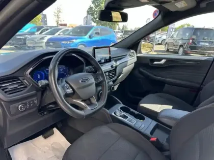 Photo 9 Ford Kuga  2.5 Duratec 190ch FHEV E85 ST-Line BVA
