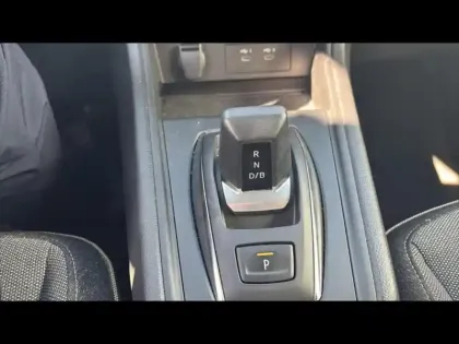 Photo 8 Renault Captur  1.8 E-Tech full hybrid 160ch Techno - 26
