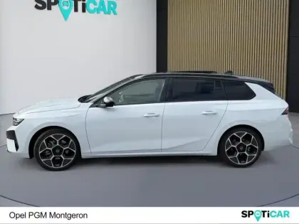 Photo 31 Opel Astra  Sports Tourer 1.2 Turbo Hybrid 145ch Ultimate e-DCT 6