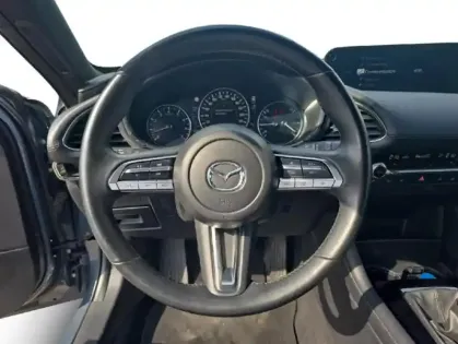 Photo 11 Mazda Mazda3 Mazda 3 2.0 SKYACTIV-G M-Hybrid 122ch Sportline Evap