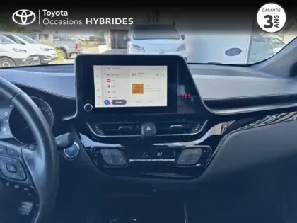 Photo 14 Toyota C-HR  1.8 Hybride 122ch Collection E-CVT