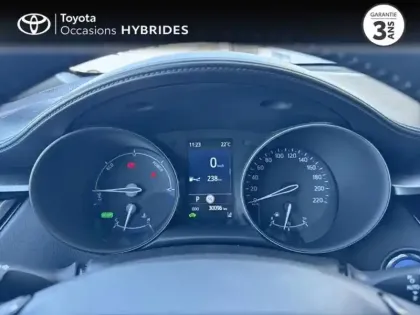 Photo 13 Toyota C-HR  1.8 Hybride 122ch Collection E-CVT