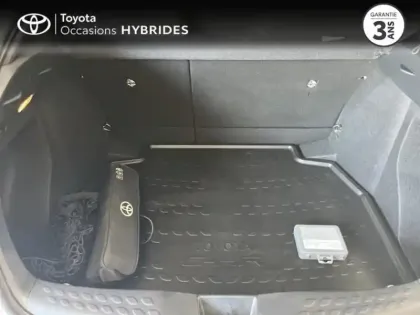 Photo 9 Toyota C-HR  1.8 Hybride 122ch Design Ultimate E-CVT