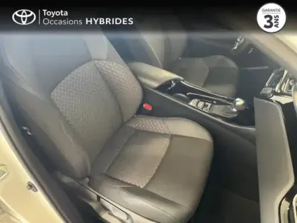 Photo 5 Toyota C-HR  1.8 Hybride 122ch Design Ultimate E-CVT