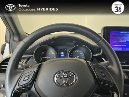 Photo 12 Toyota C-HR  1.8 Hybride 122ch Design Ultimate E-CVT