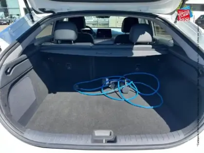 Photo 13 Hyundai Ioniq  Electric 136ch Executive 2cv
