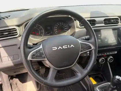 Photo 14 Dacia Duster  1.5 Blue dCi 115ch  Journey + 4x2