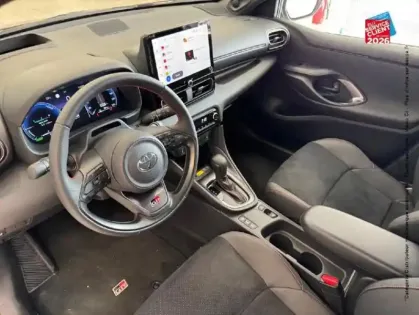 Photo 29 Toyota Yaris  130h GR Sport 5p MY26