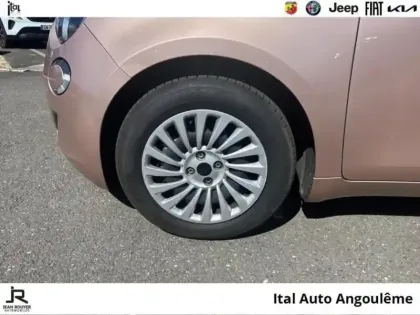 Photo 10 Fiat 500  e 118ch MY23