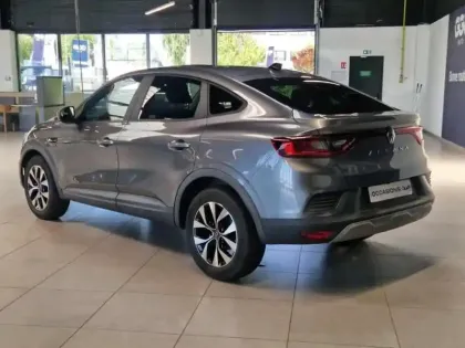 Photo 6 Renault Arkana  1.3 TCe mild hybrid 140ch Evolution EDC -22