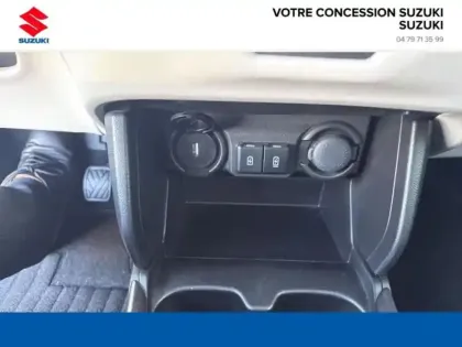 Photo 14 Suzuki Swift  1.2 Hybrid 83ch Pack AllGrip