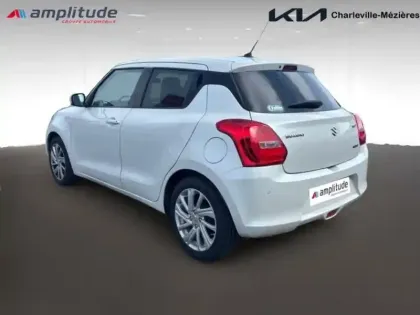 Photo 6 Suzuki Swift  1.2 Hybrid 83ch Privilège