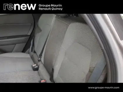 Photo 13 Renault Captur  1.6 E-Tech full hybrid 145ch Techno